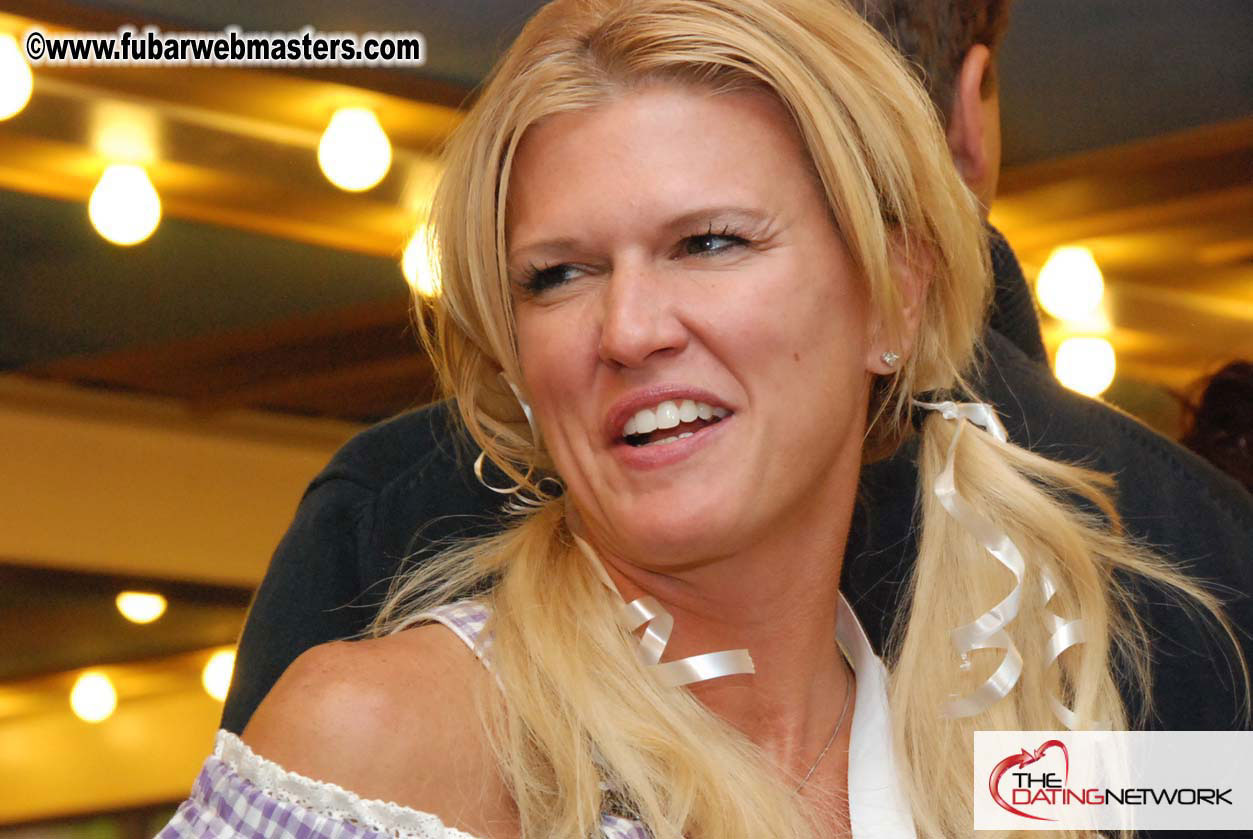 Beer tent seating in the legendary Hacker Festzelt