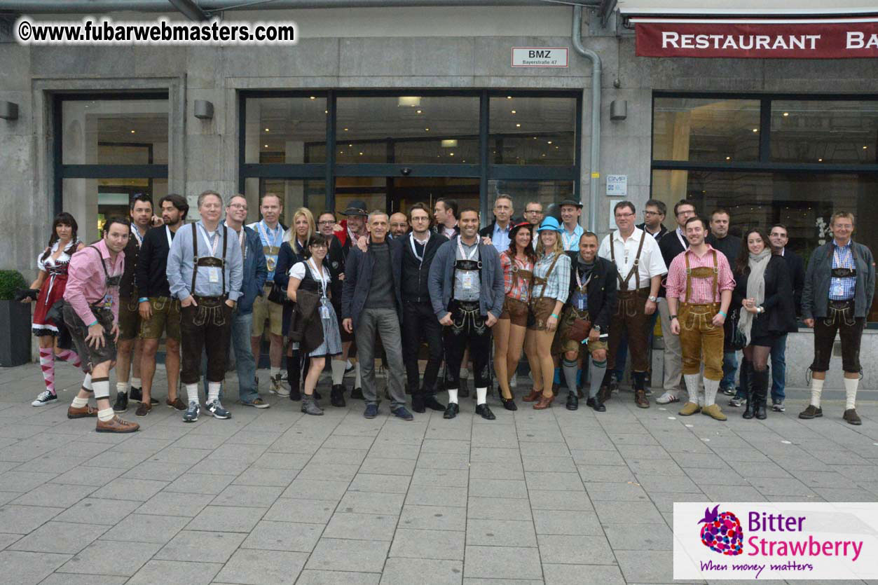 Seating in the legendary beer tent Zur Bratwurst