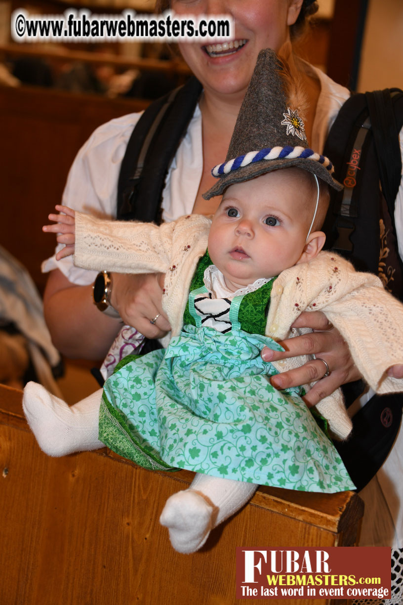 Day 2 - the L??wenBr?ñu Beer Tent