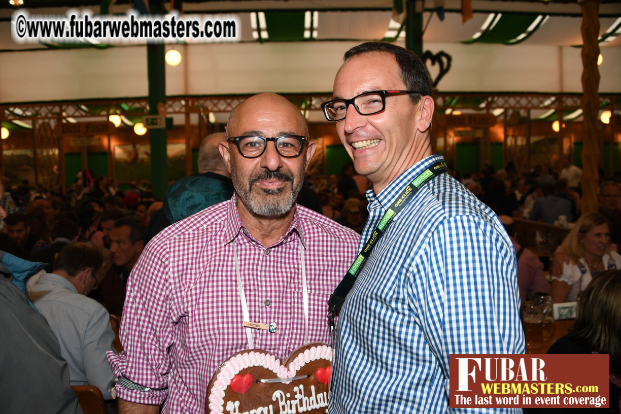 Day 2 part 2 - Armbrustsch??tzen Beer Tent