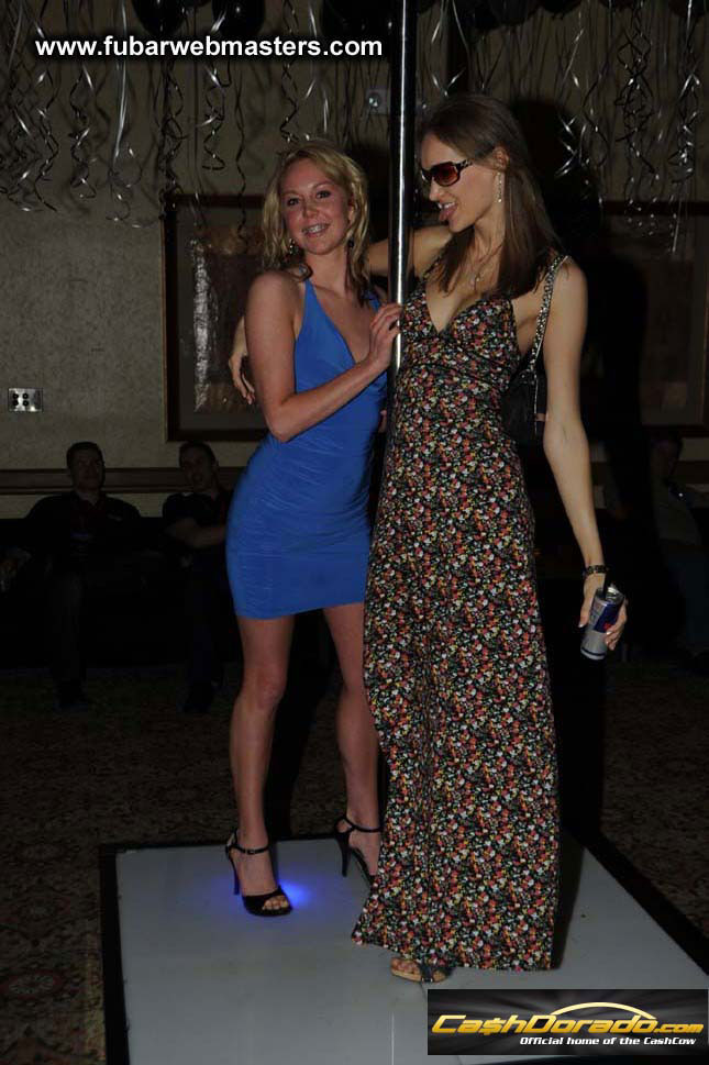 	Phoenix Forum 10th Anniversary Party