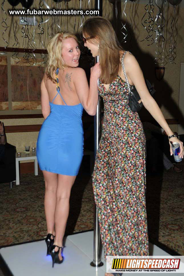 	Phoenix Forum 10th Anniversary Party