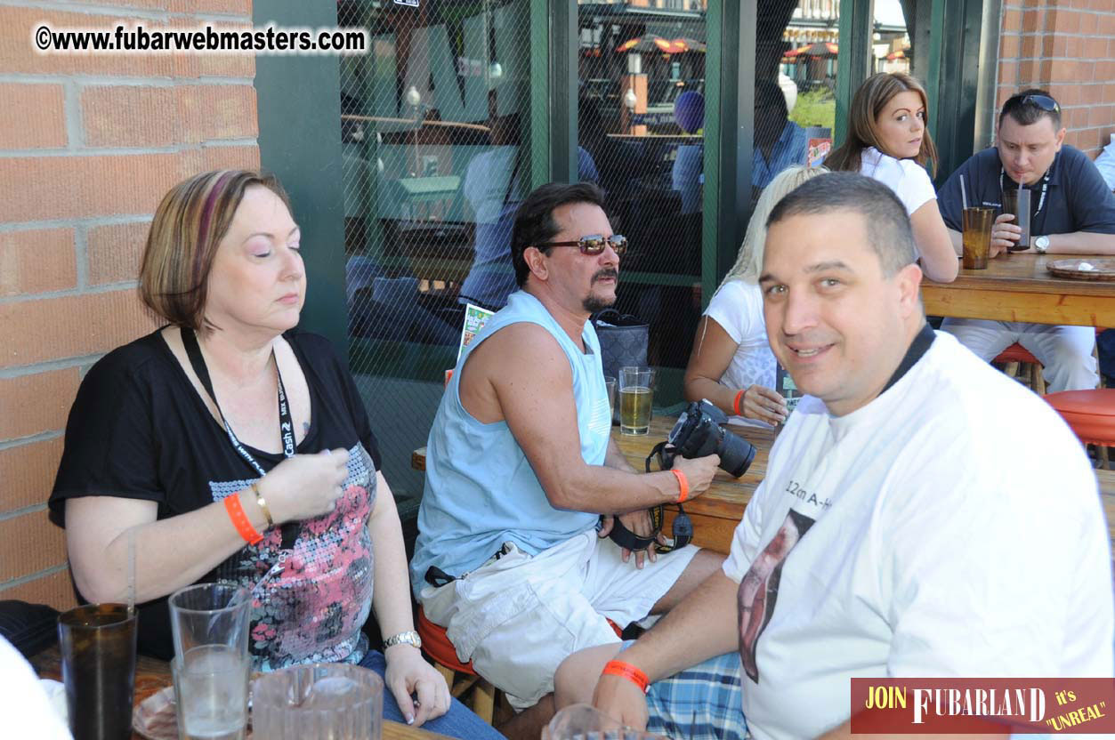 12CC & JBM Hooters Happy Hour