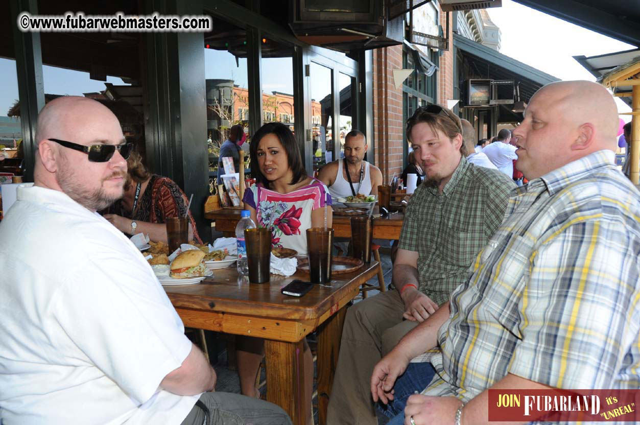 12CC & JBM Hooters Happy Hour