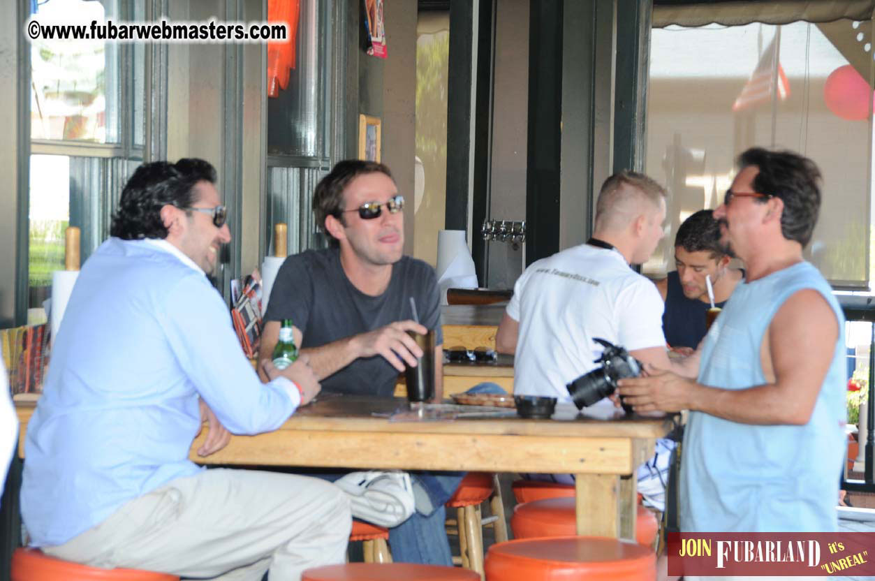 12CC & JBM Hooters Happy Hour