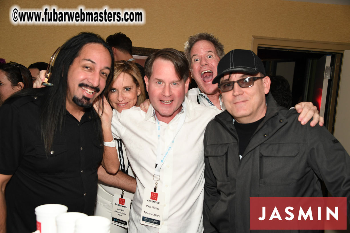 SPEAKEASY Late Night