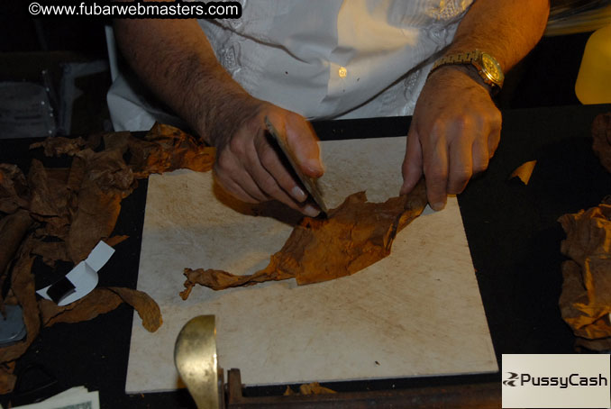 PussyCash Closing Party