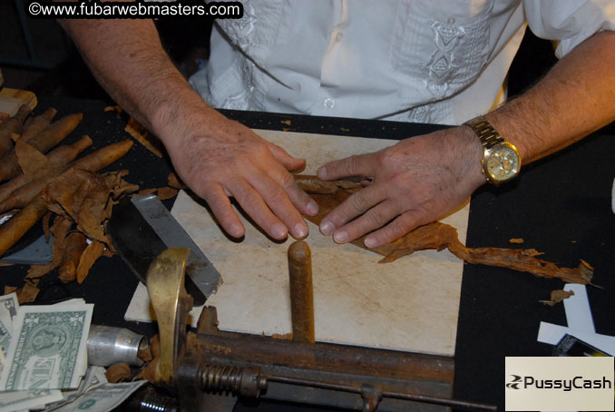 PussyCash Closing Party