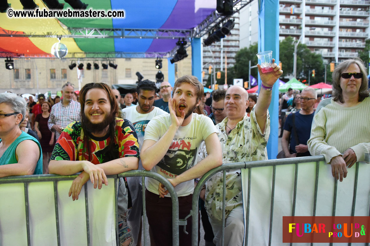 DECADES @ the Bud Light South Stage