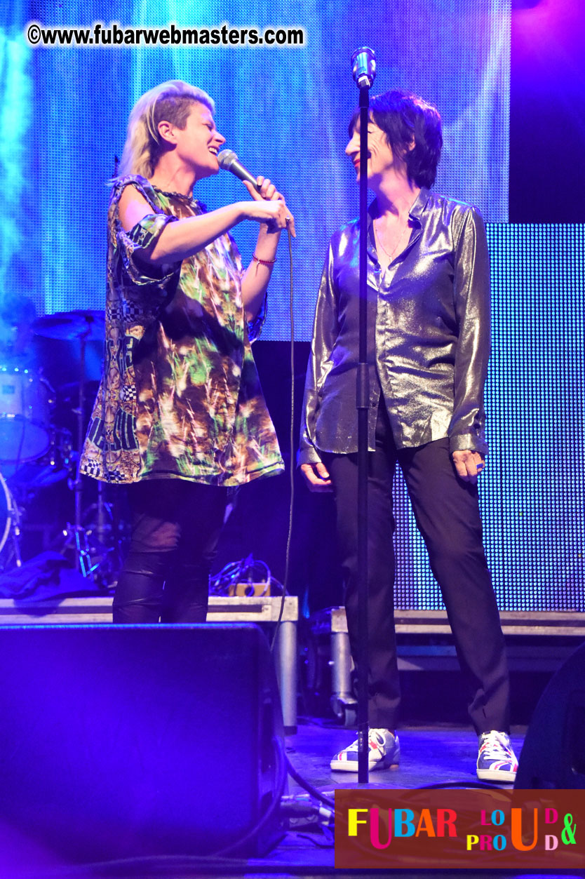 DECADES @ the Bud Light South Stage