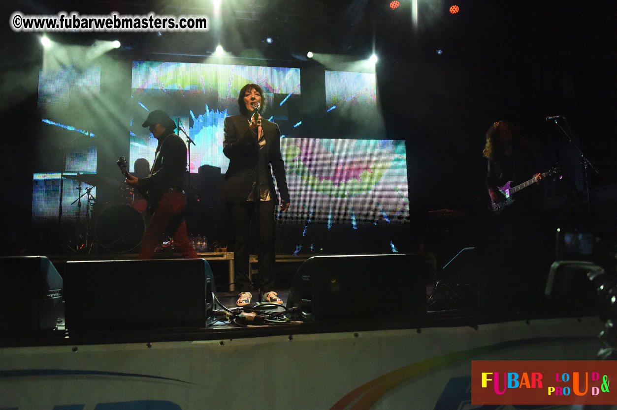 DECADES @ the Bud Light South Stage