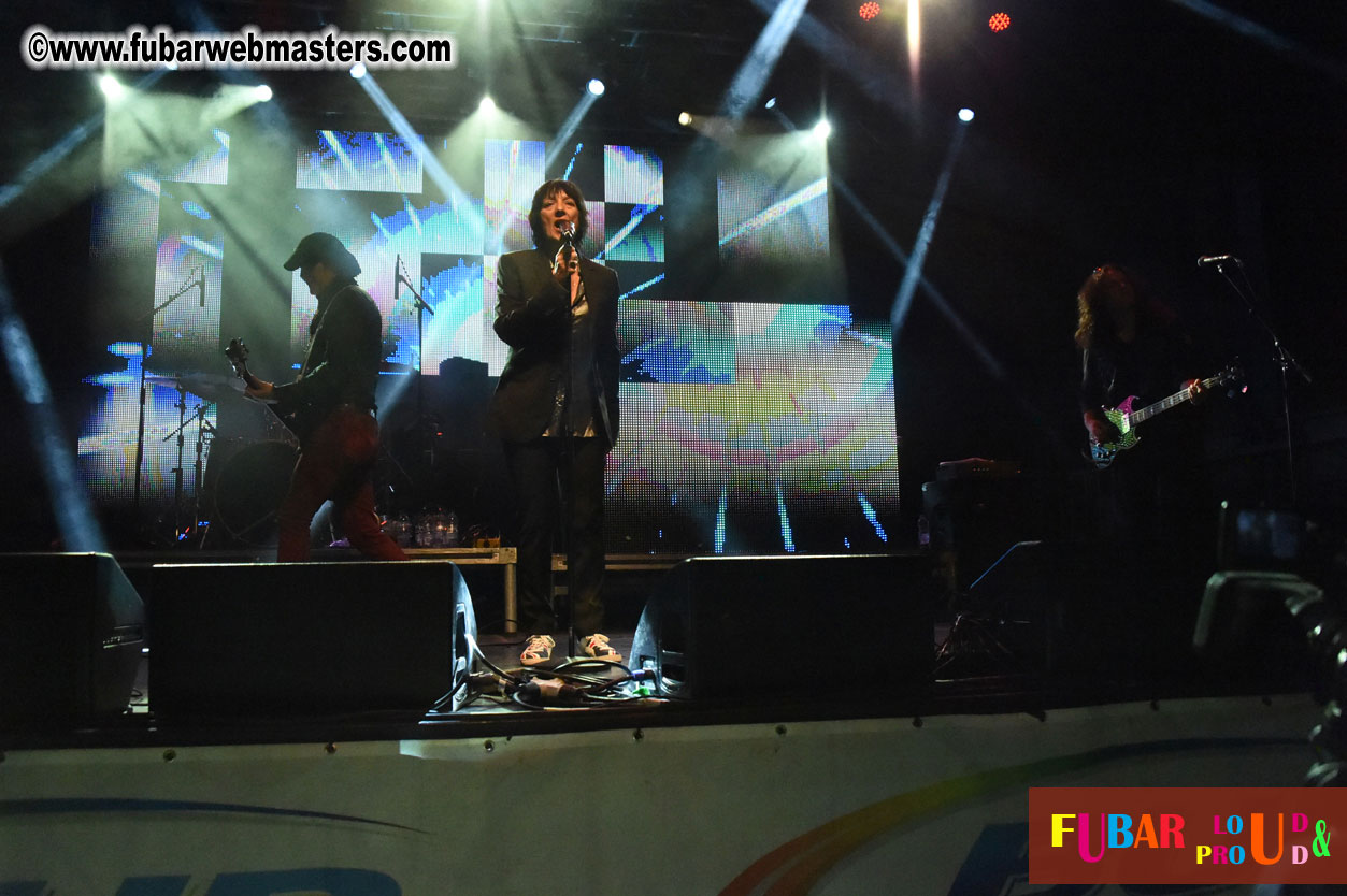 DECADES @ the Bud Light South Stage