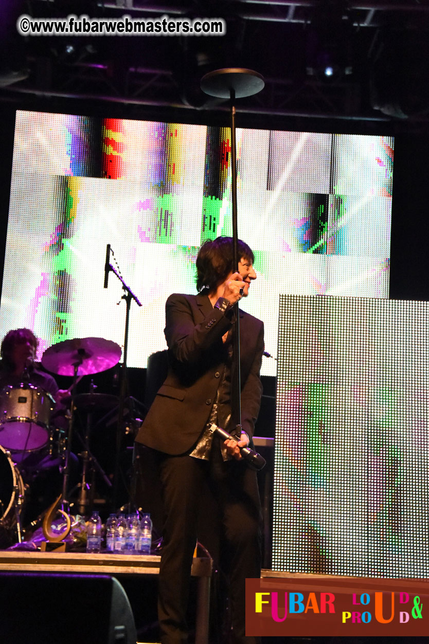 DECADES @ the Bud Light South Stage