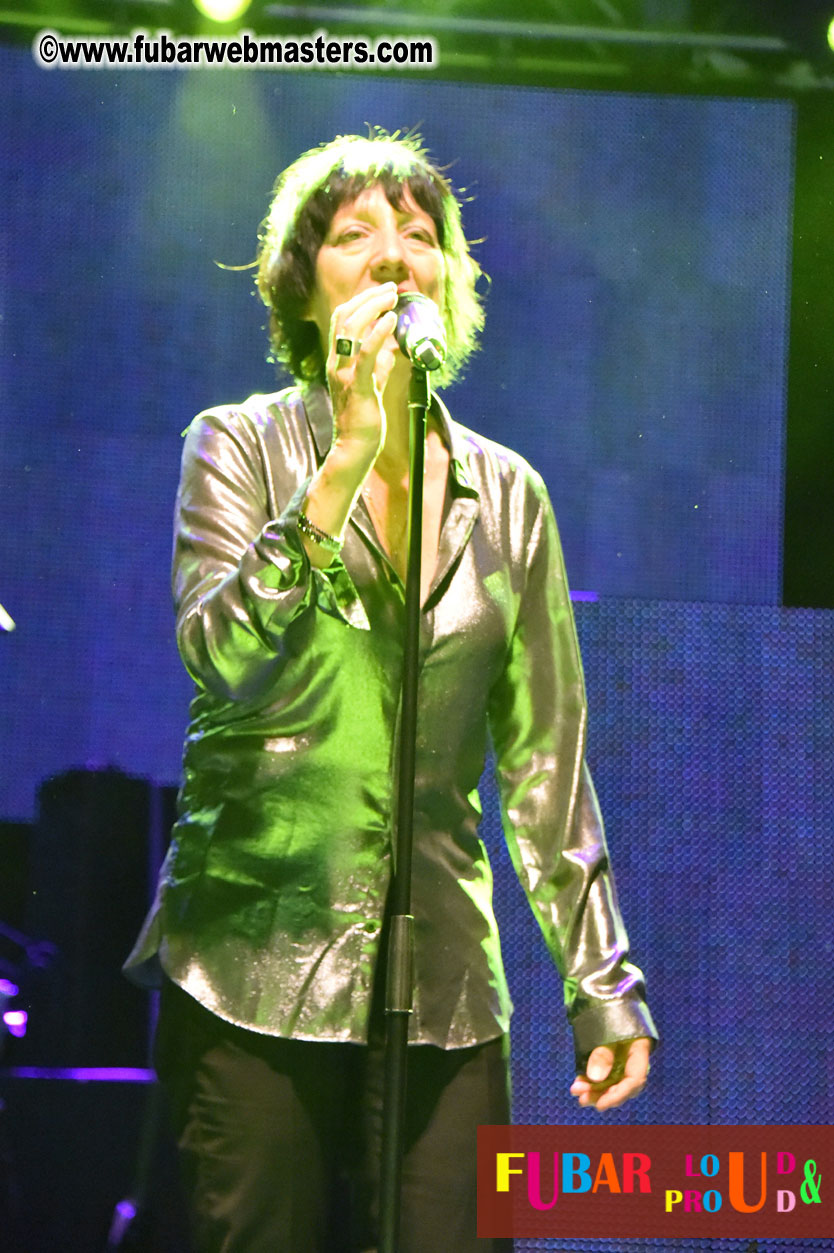 DECADES @ the Bud Light South Stage