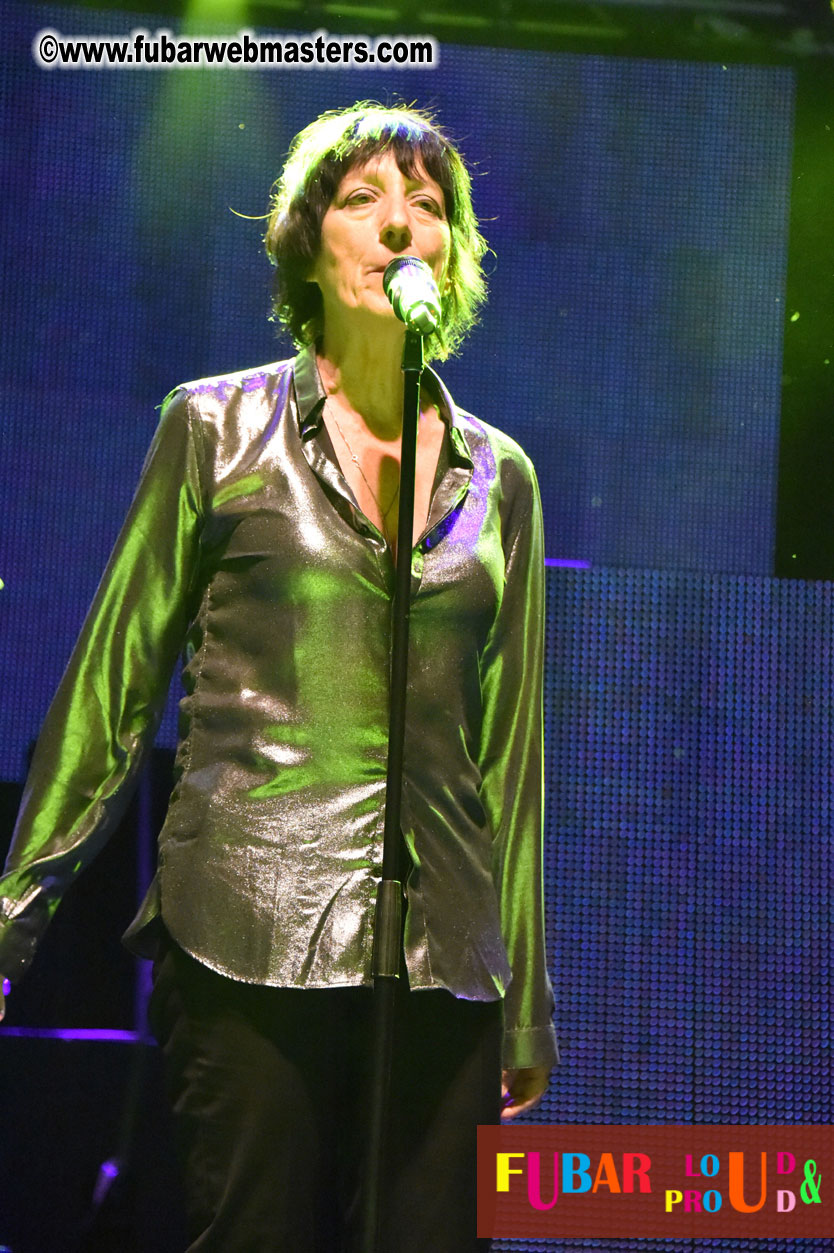 DECADES @ the Bud Light South Stage