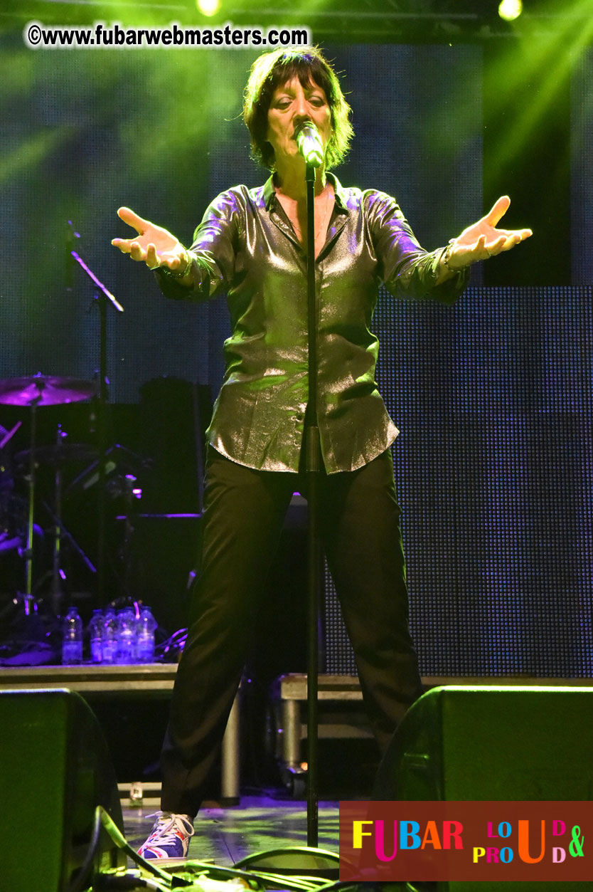 DECADES @ the Bud Light South Stage