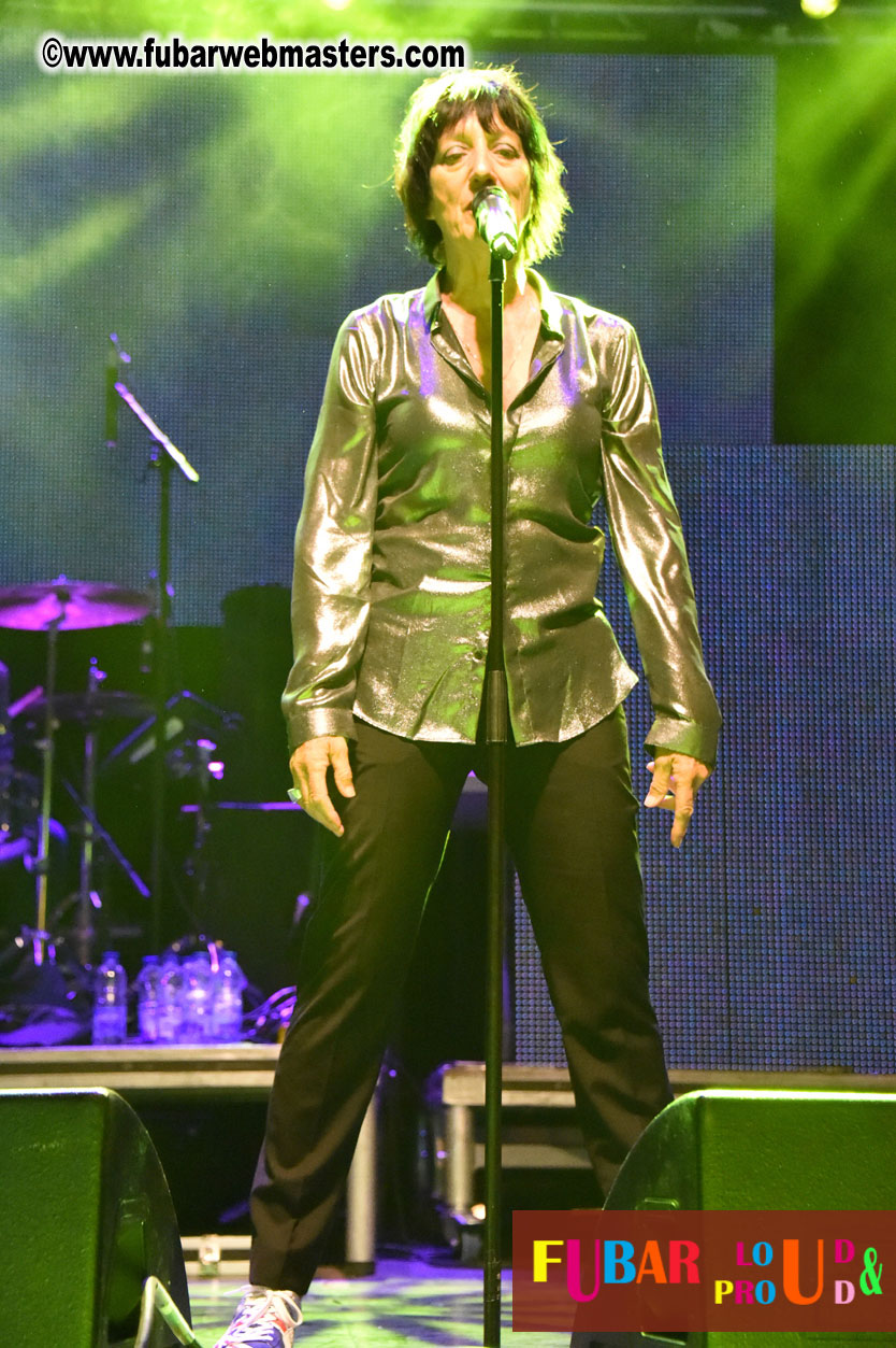 DECADES @ the Bud Light South Stage