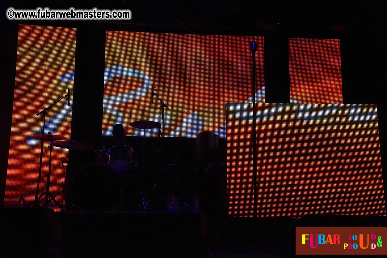 DECADES @ the Bud Light South Stage