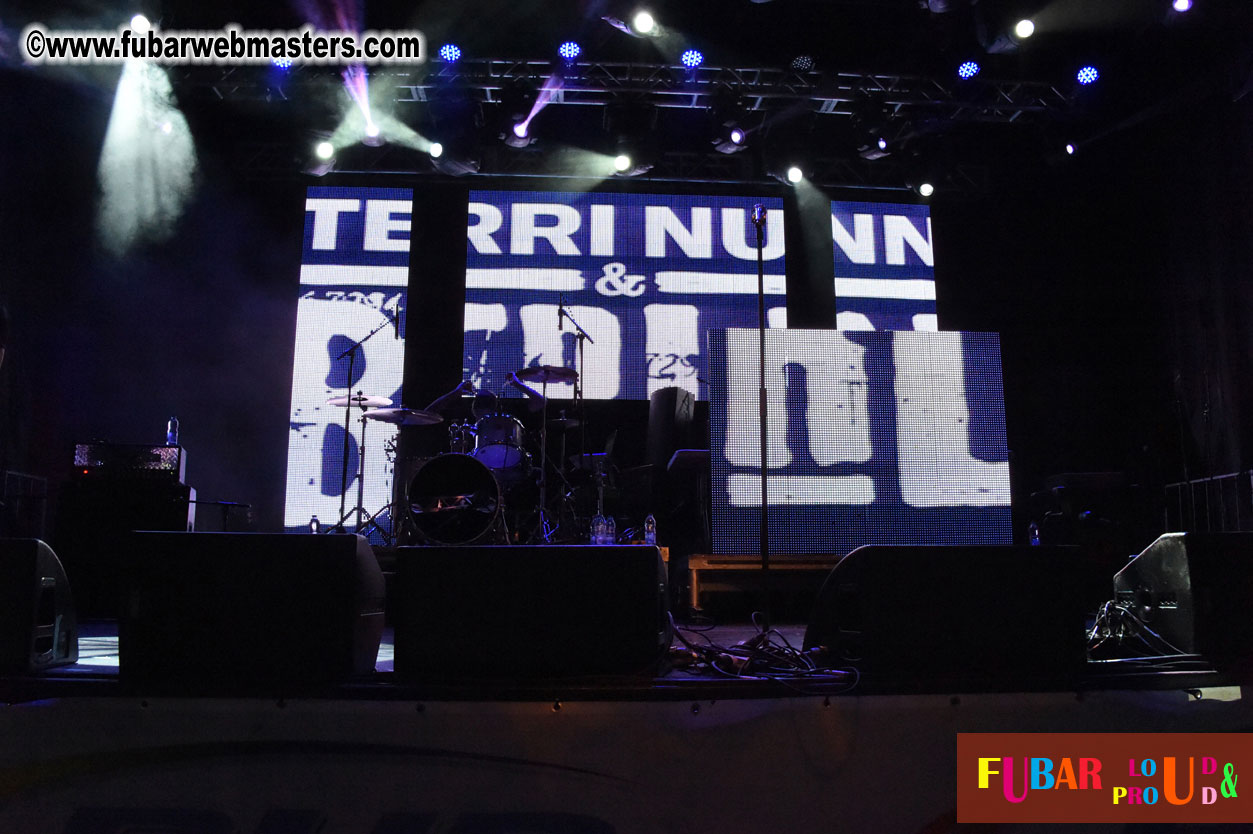 DECADES @ the Bud Light South Stage