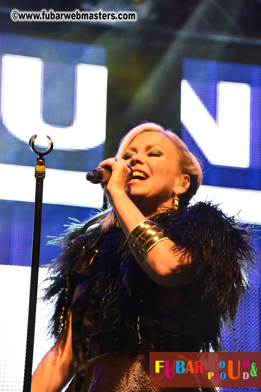 DECADES @ the Bud Light South Stage