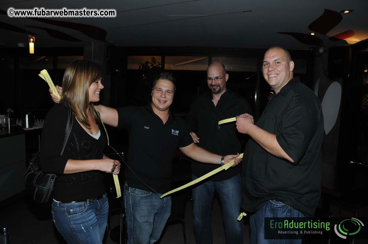 Qwebec Warm Up Gathering @ Newtown