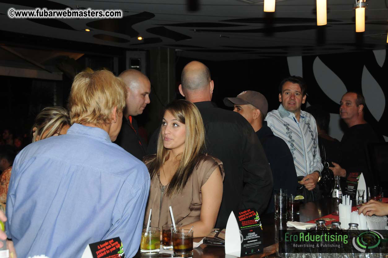 Qwebec Warm Up Gathering @ Newtown