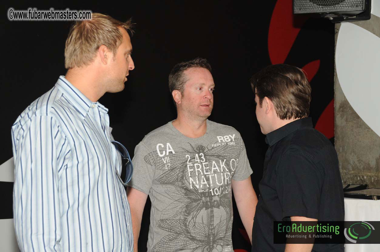 Qwebec Expo Warm-up Gathering