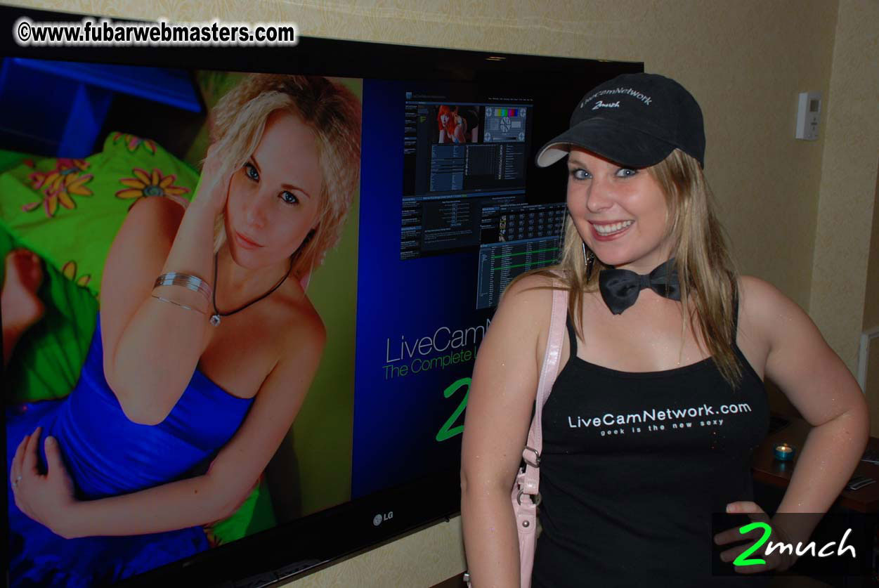 Pictures from Mark of 2Much