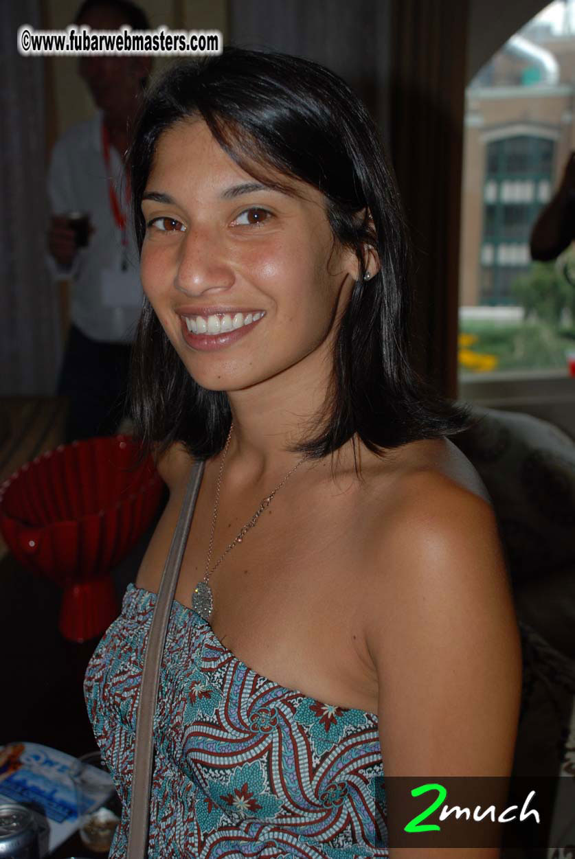 Pictures from Mark of 2Much