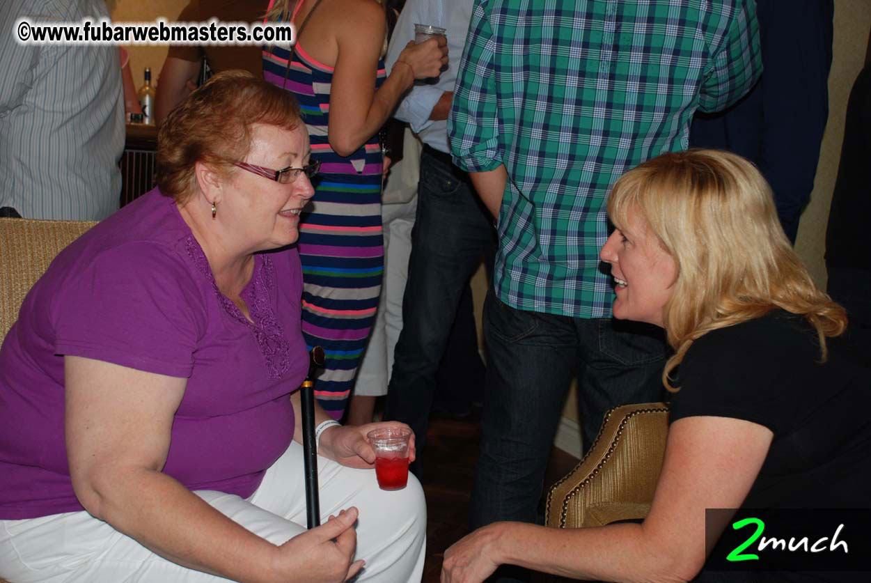 Pictures from Mark of 2Much