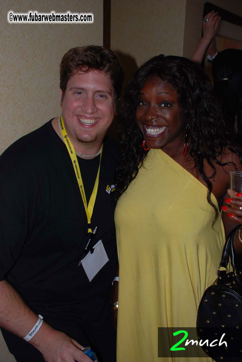 Pictures from Mark of 2Much