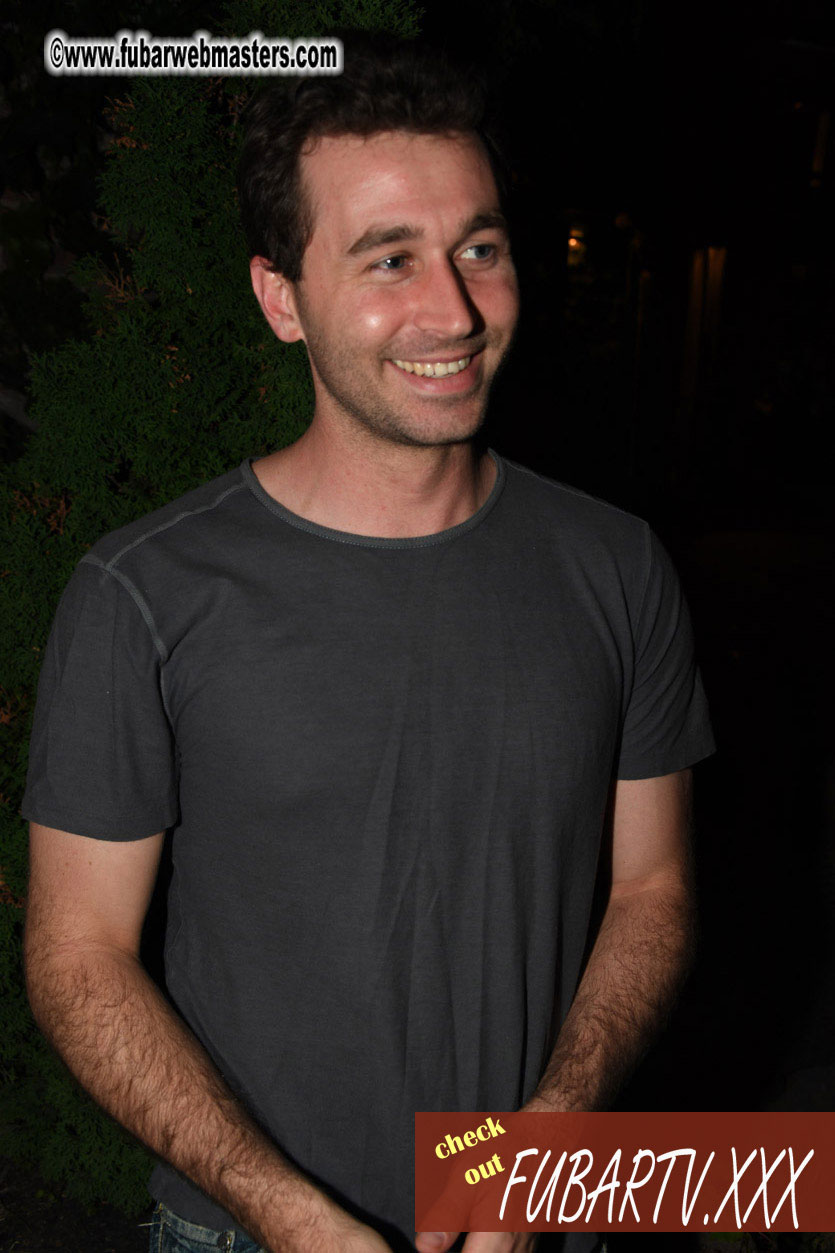 Thursday Kick-Off ; Starlights