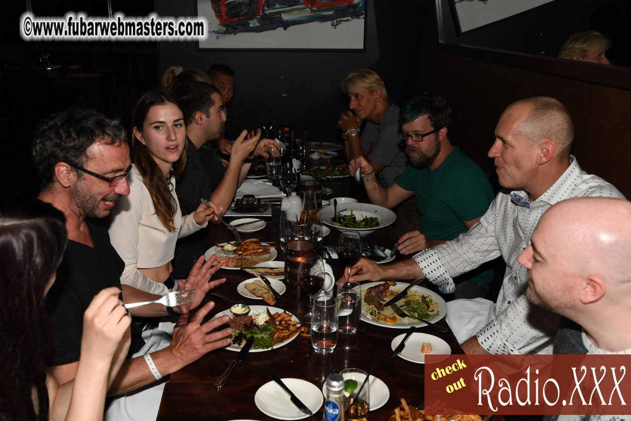 Thursday Kick-Off ; Starlights