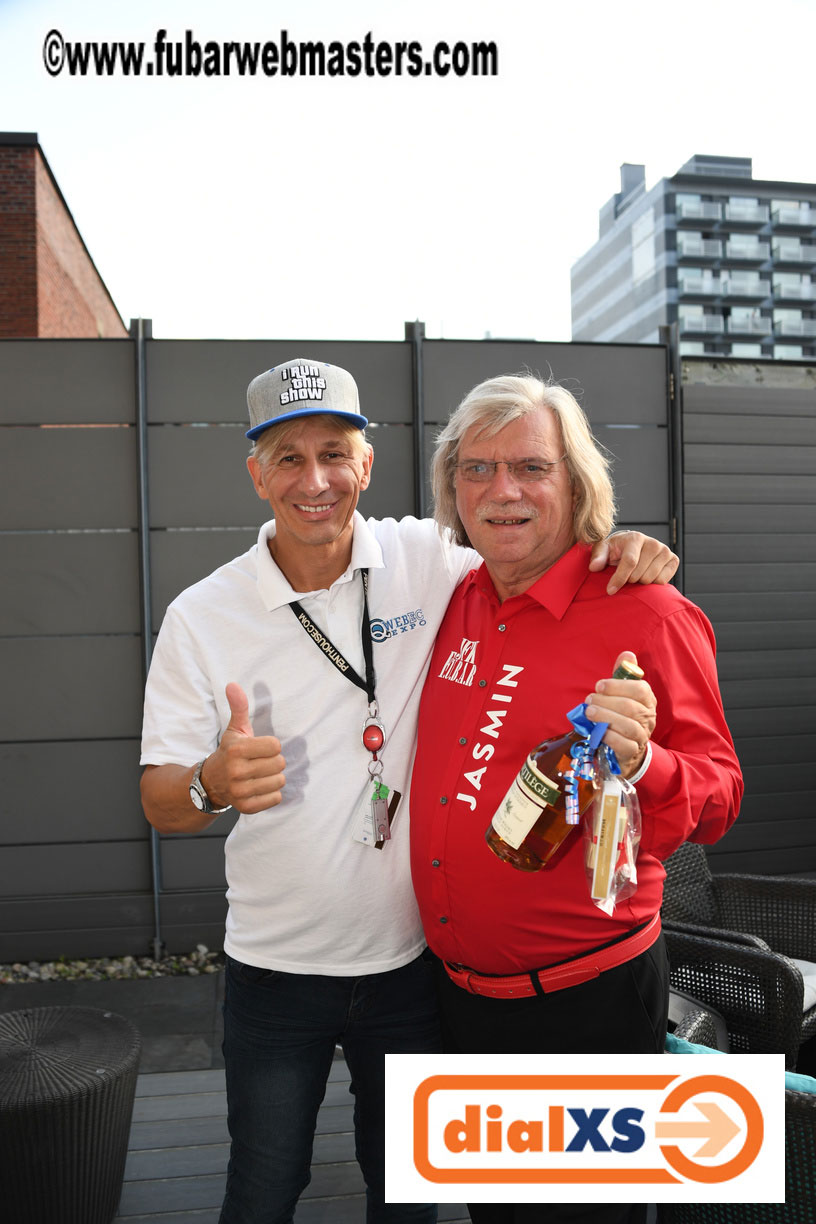 Breeze, Cocktails on the Terrace