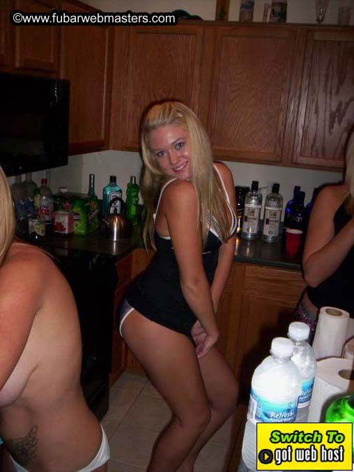 Rochard's Bikini Bash 2006