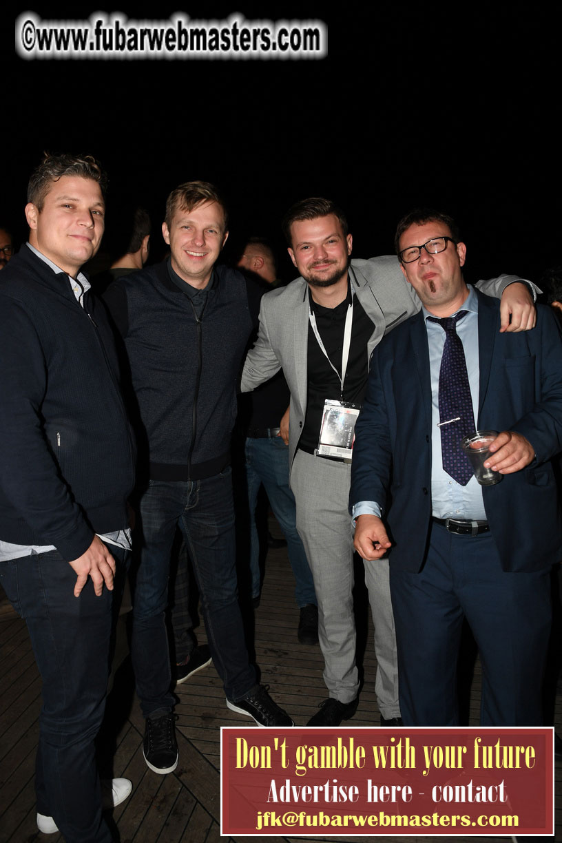 Crypto Cruise
