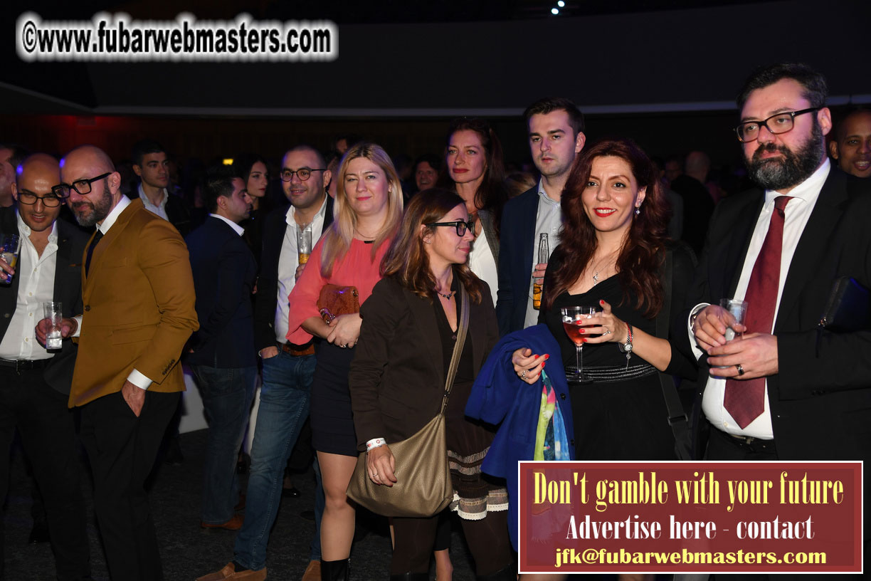 Closing Party