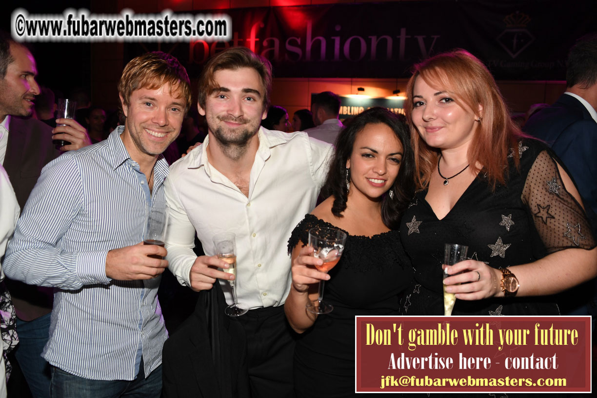 Closing Party