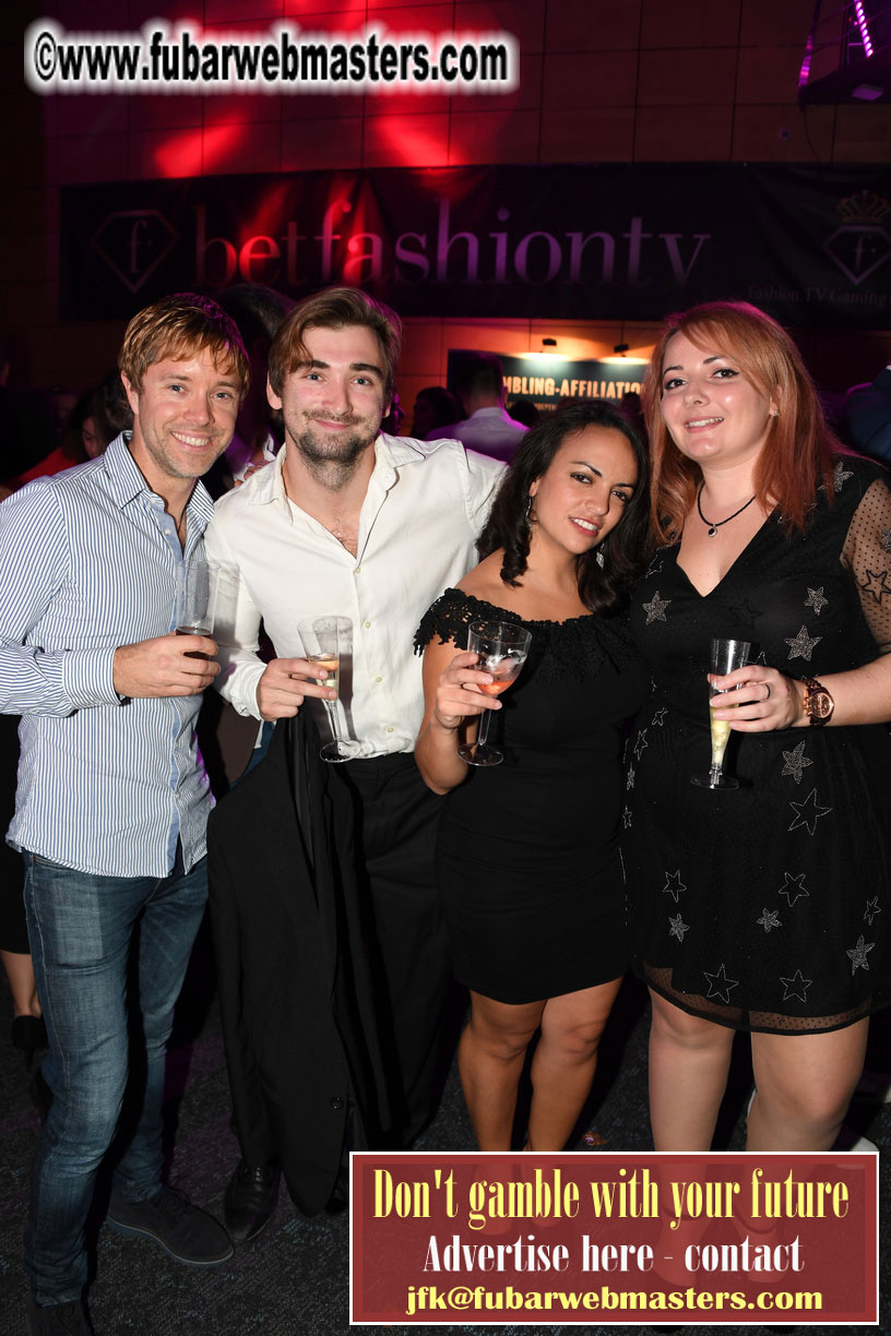 Closing Party