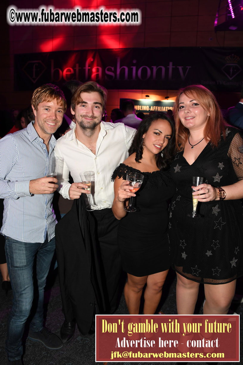 Closing Party