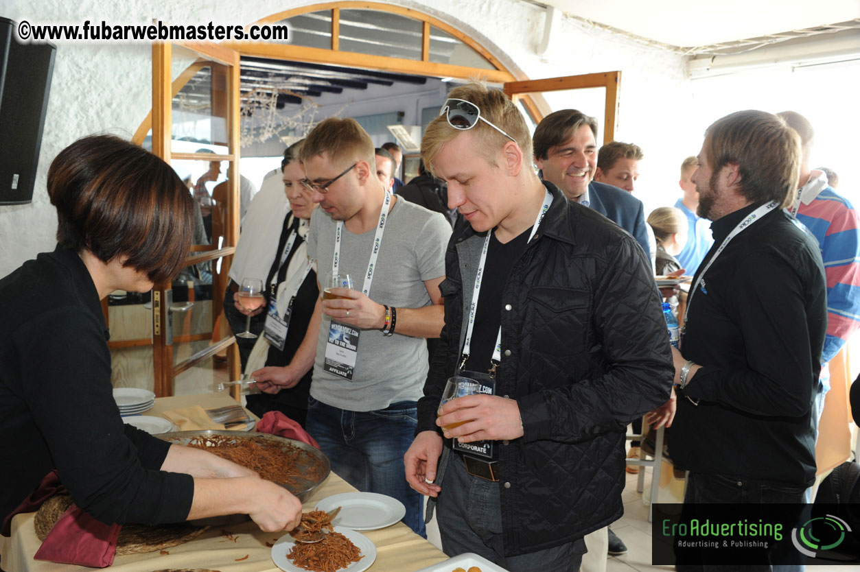 CoolMobile Lunch & Lounge