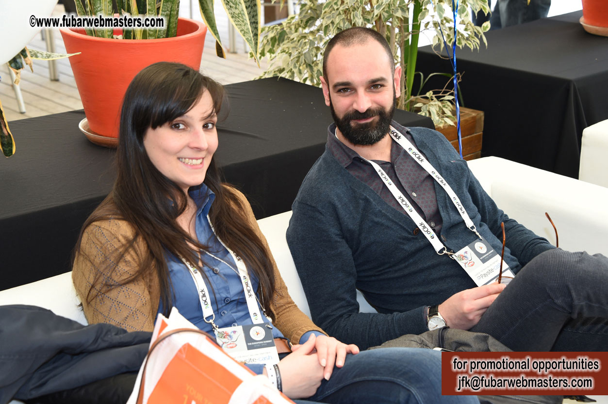 CoolMobileLunch & Lounge