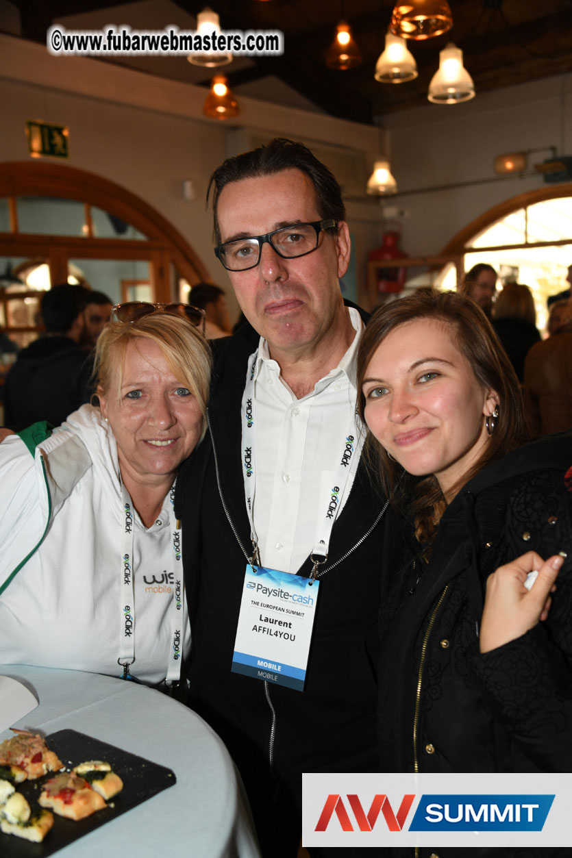 ClickBakers Lunch and Lounge