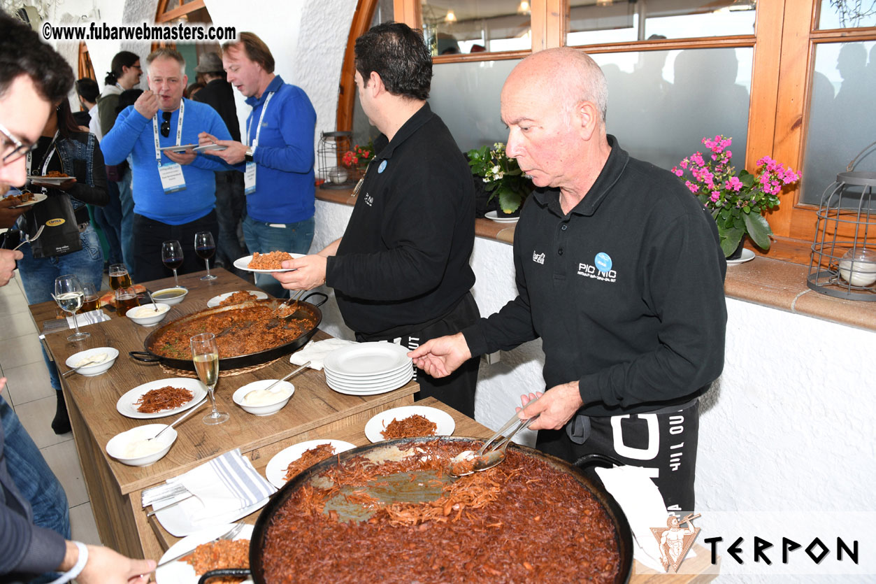 ClickBakers Lunch and Lounge