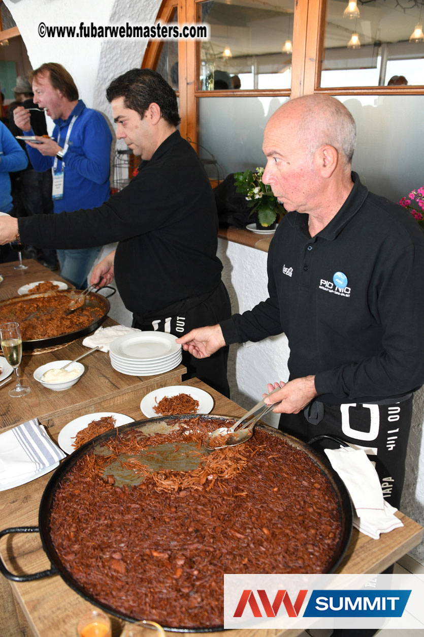 ClickBakers Lunch and Lounge