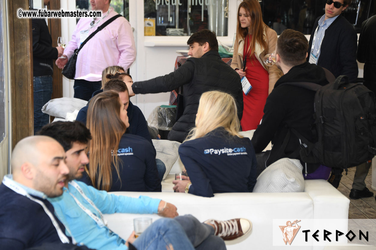 ClickBakers Lunch and Lounge