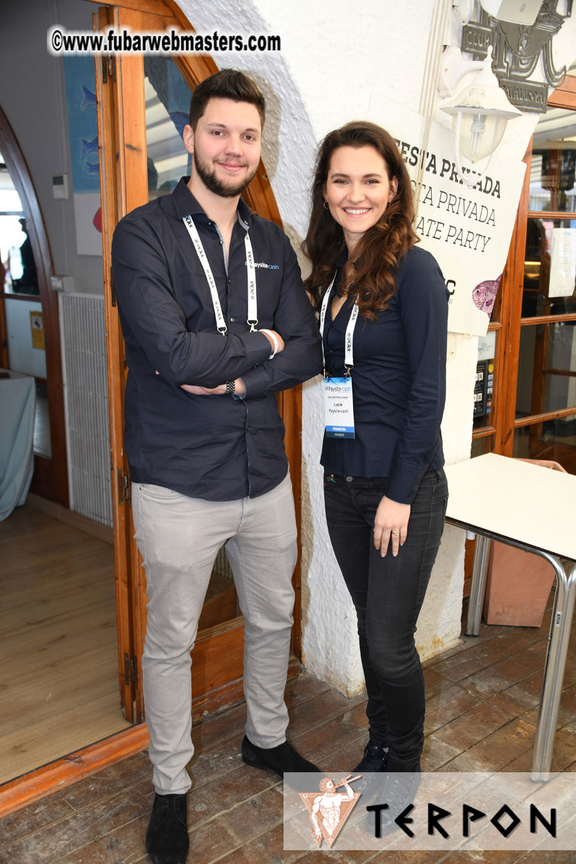 ClickBakers Lunch and Lounge