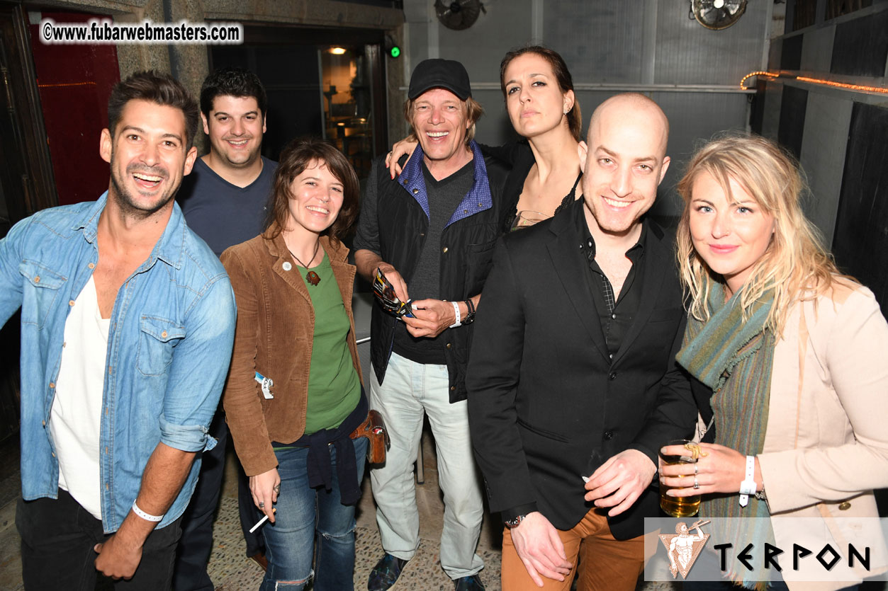 Traffic Company Night Bar