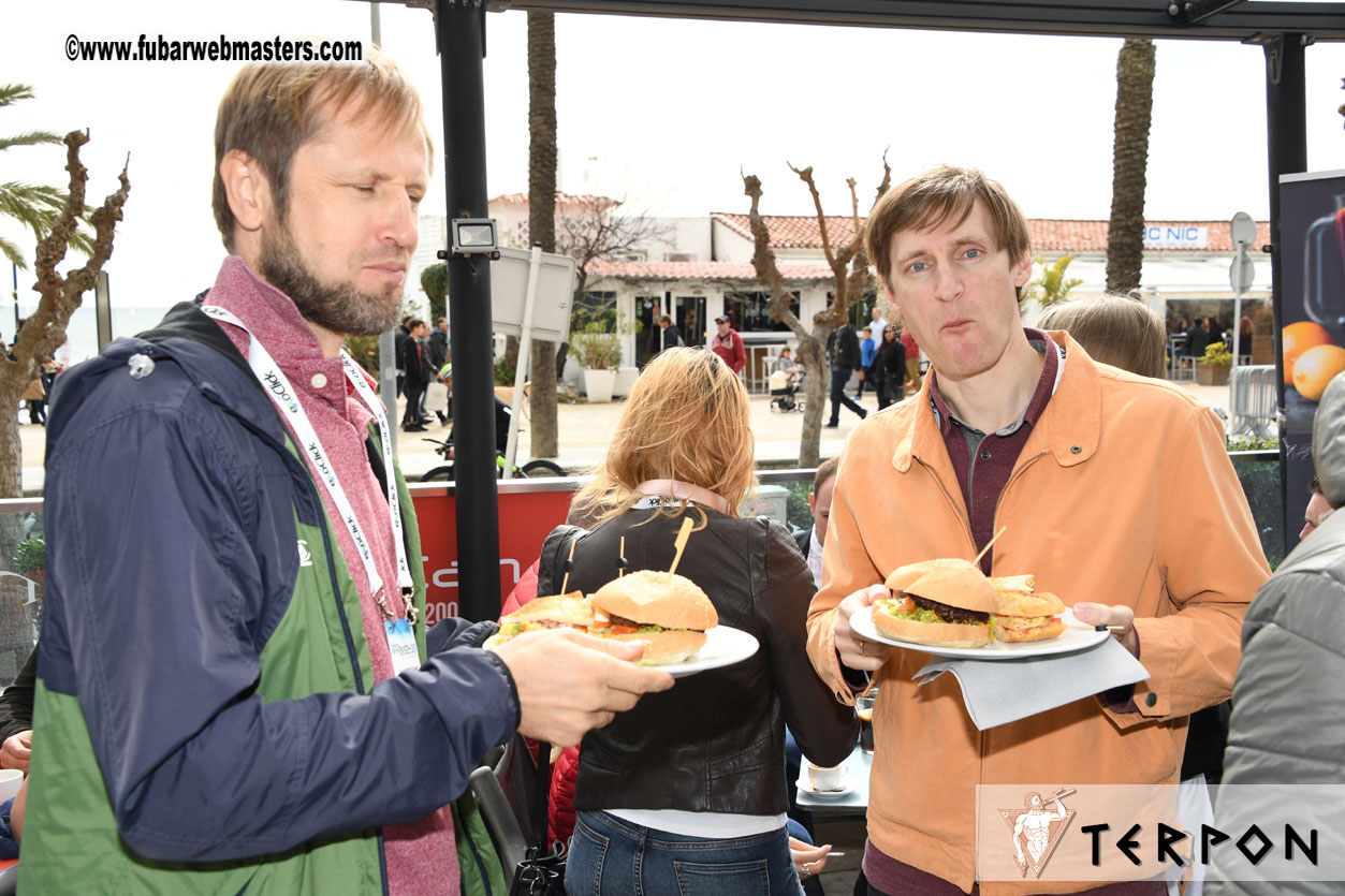 FrenchCash Food Court