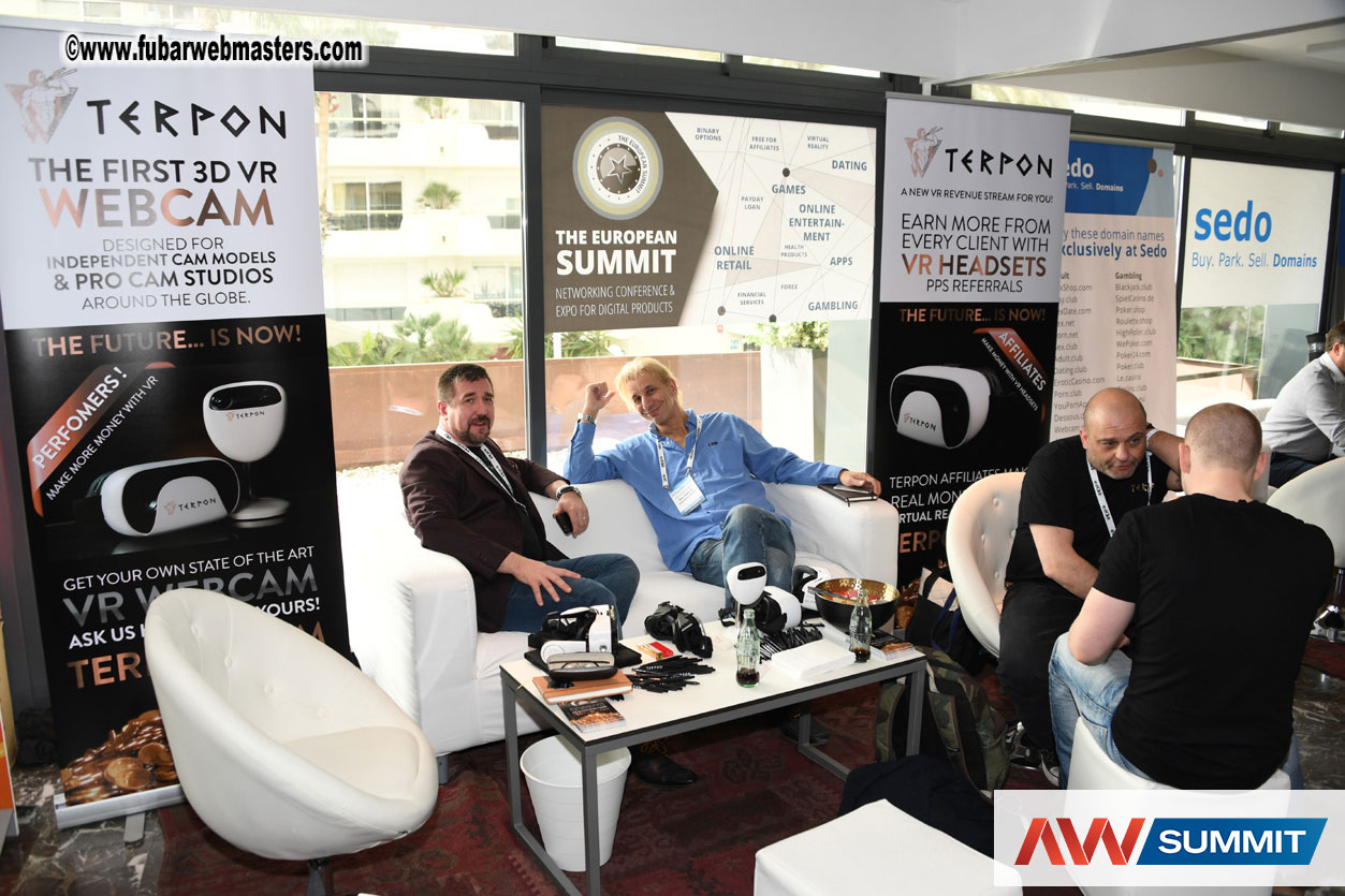 FrenchCash Food Court